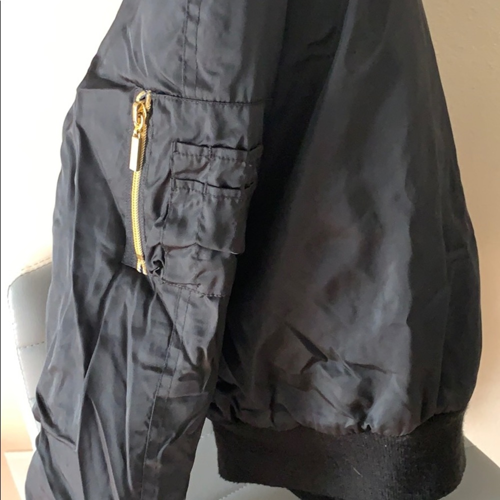 Jacket - Picture 3 of 4